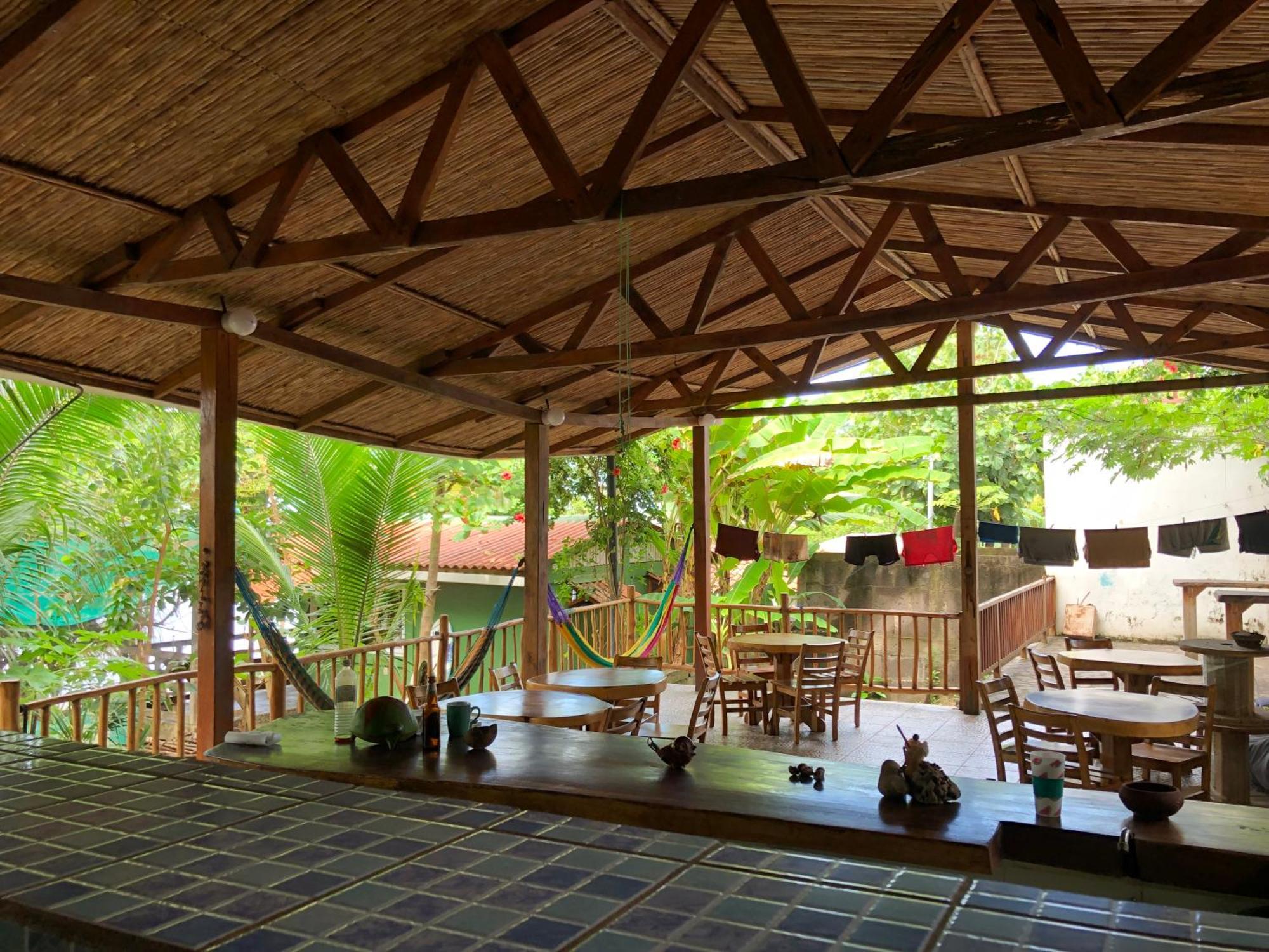 El Marabu Chill'N Surf Bed & Breakfast Aposentillo Exterior photo