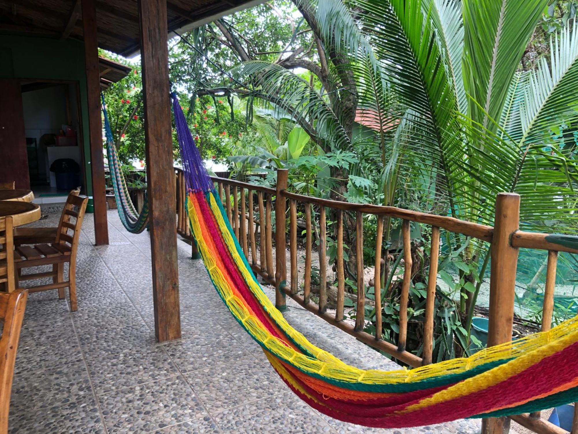El Marabu Chill'N Surf Bed & Breakfast Aposentillo Exterior photo