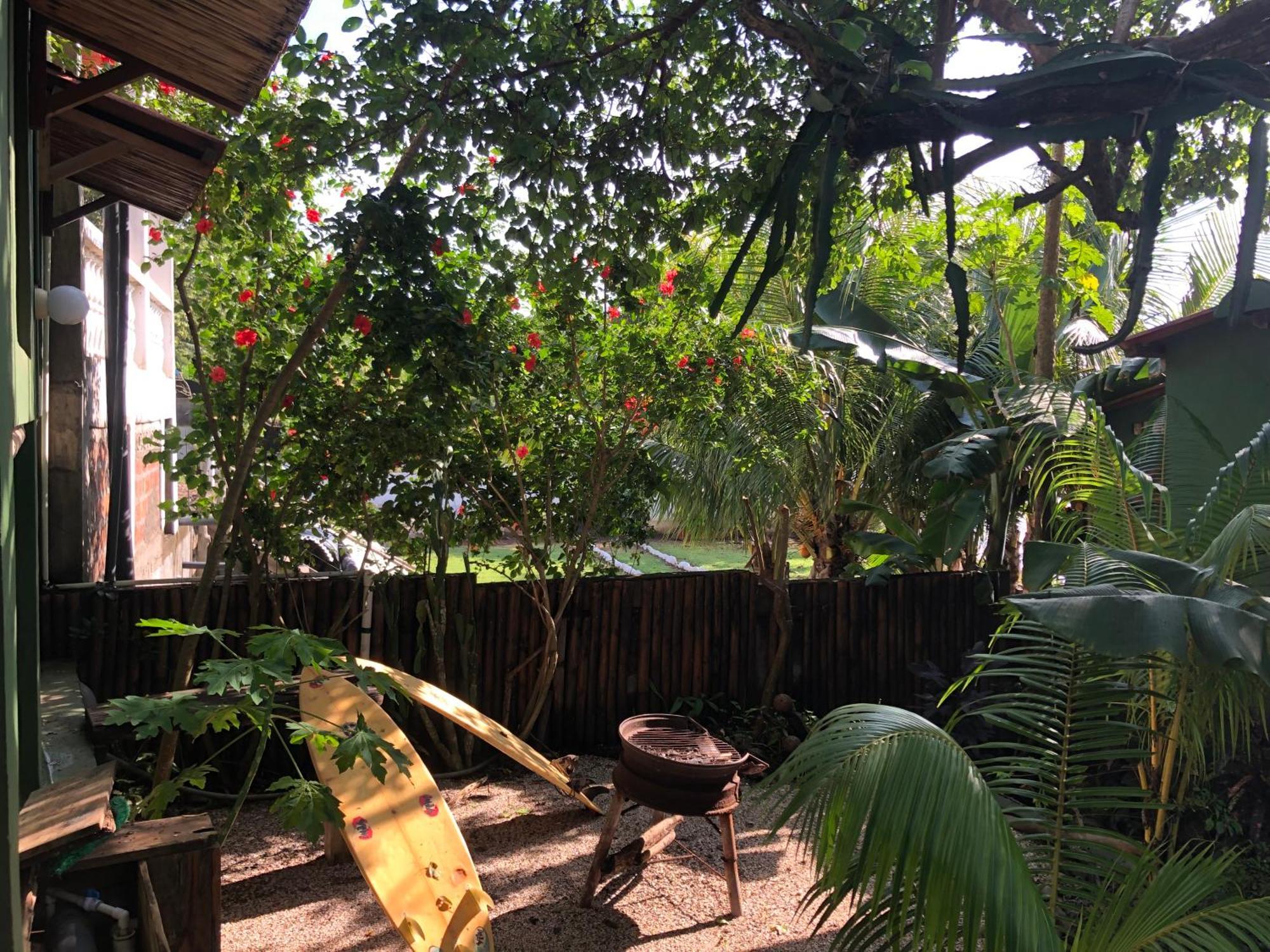El Marabu Chill'N Surf Bed & Breakfast Aposentillo Exterior photo