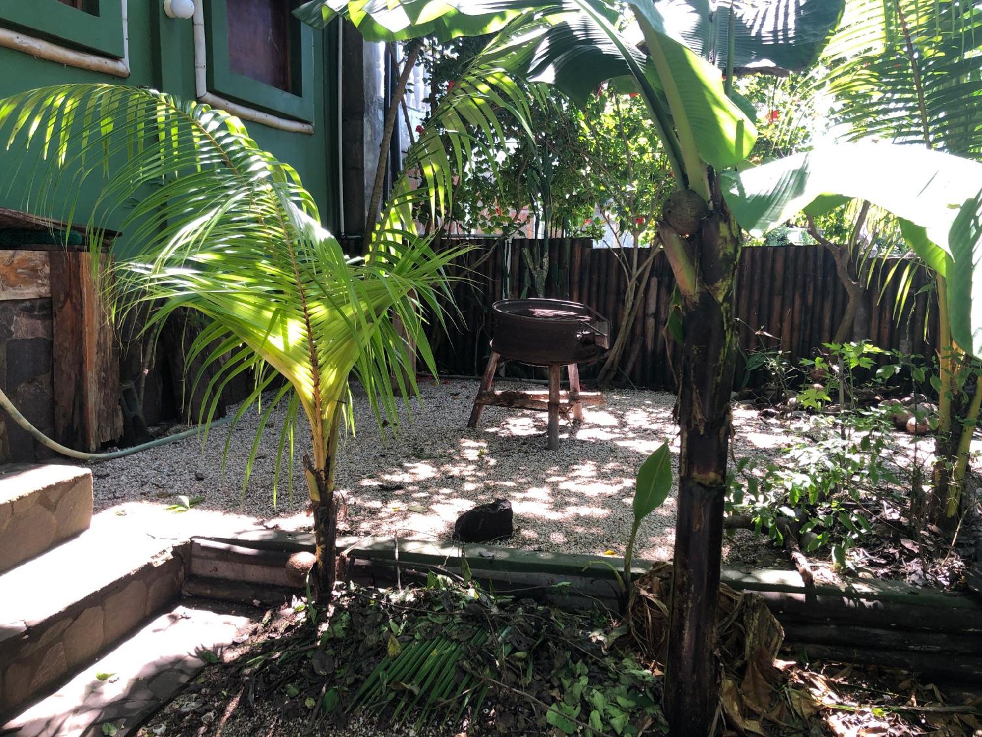 El Marabu Chill'N Surf Bed & Breakfast Aposentillo Exterior photo